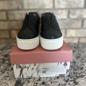 Moda in Pelle Auburn platform sneaker